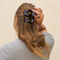 Black Flat Cloud Clip - Medium