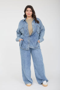 Easy Days Chambray Button Down