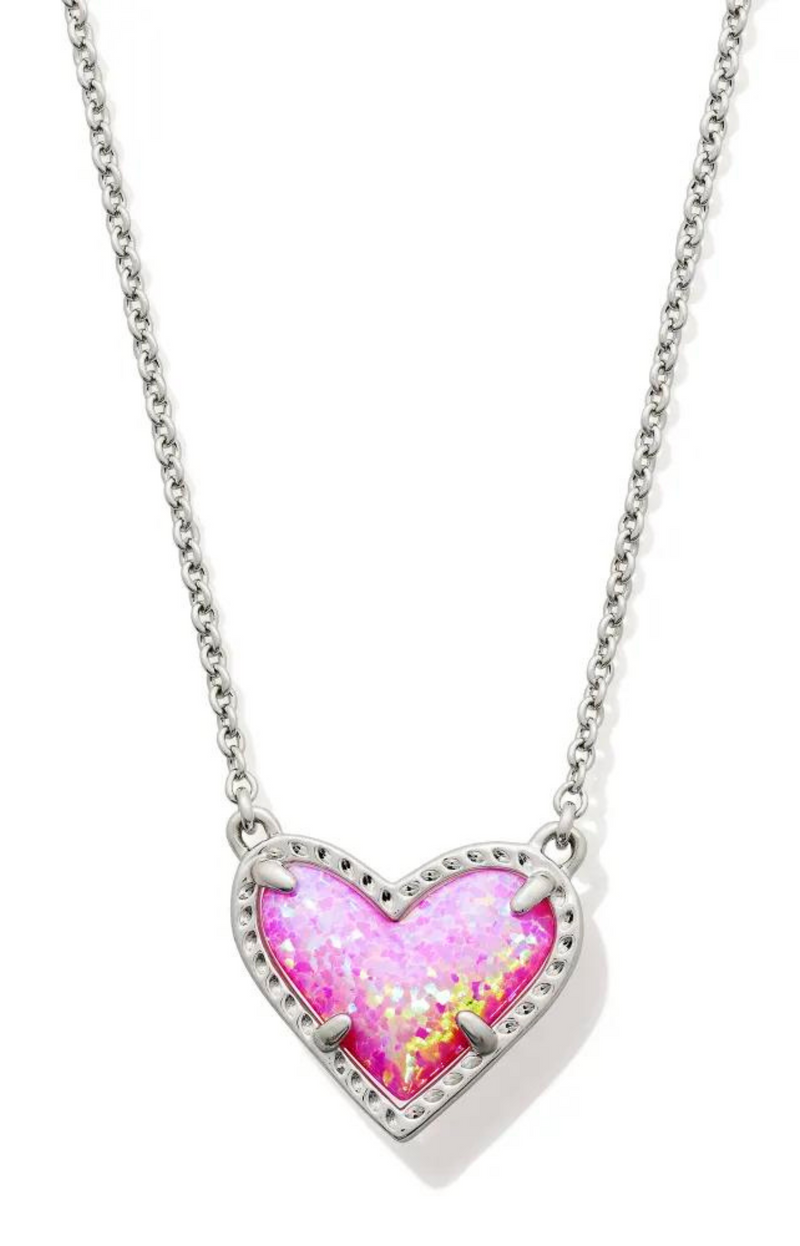 Bubble Gum Pink Ari Heart Short Pendant Necklace