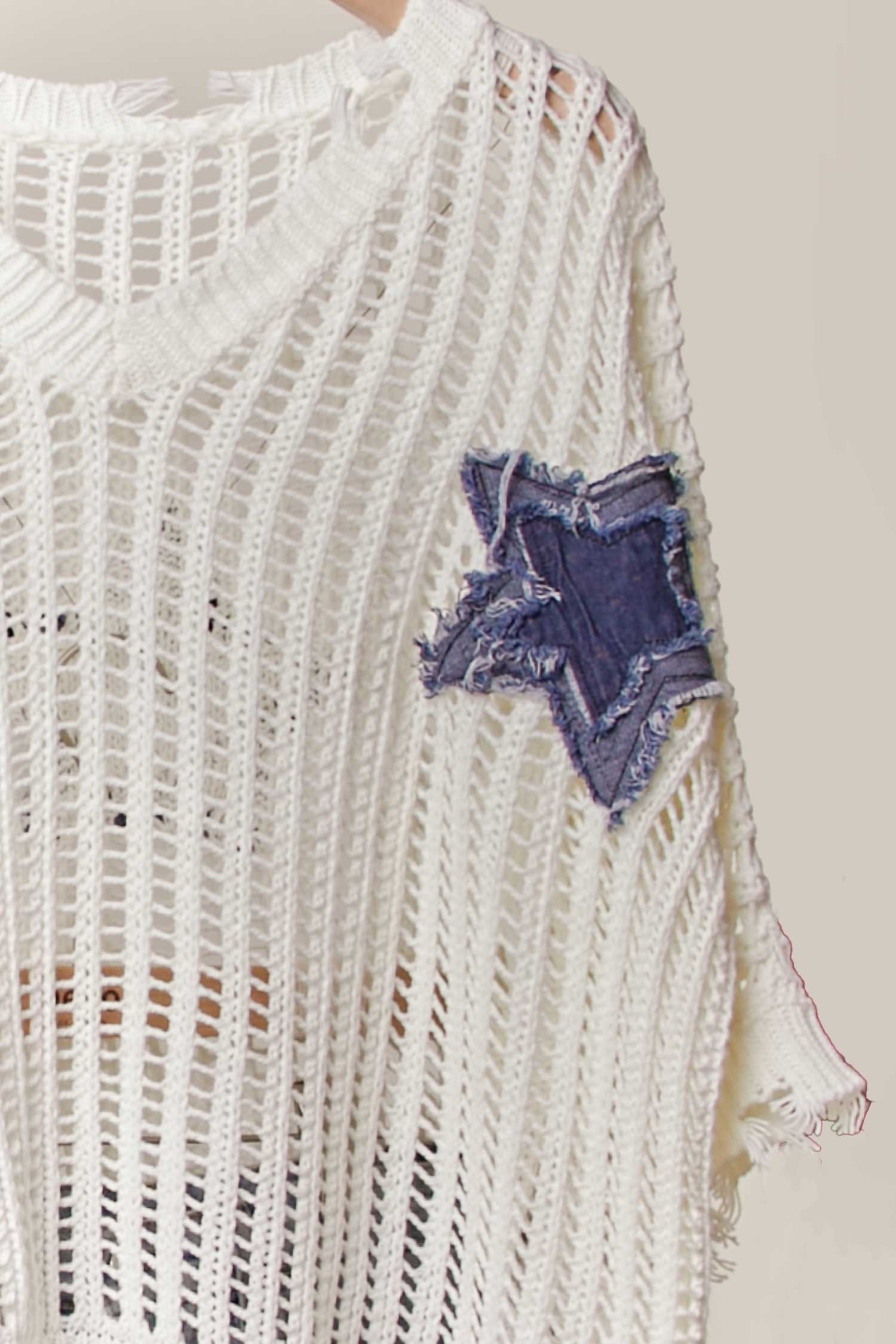 Distressed Star Knit Pullover