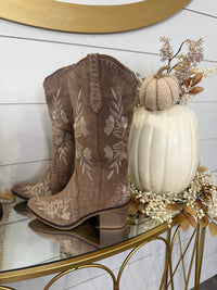 Whitney-14 tall boots by Pierre Dumas
