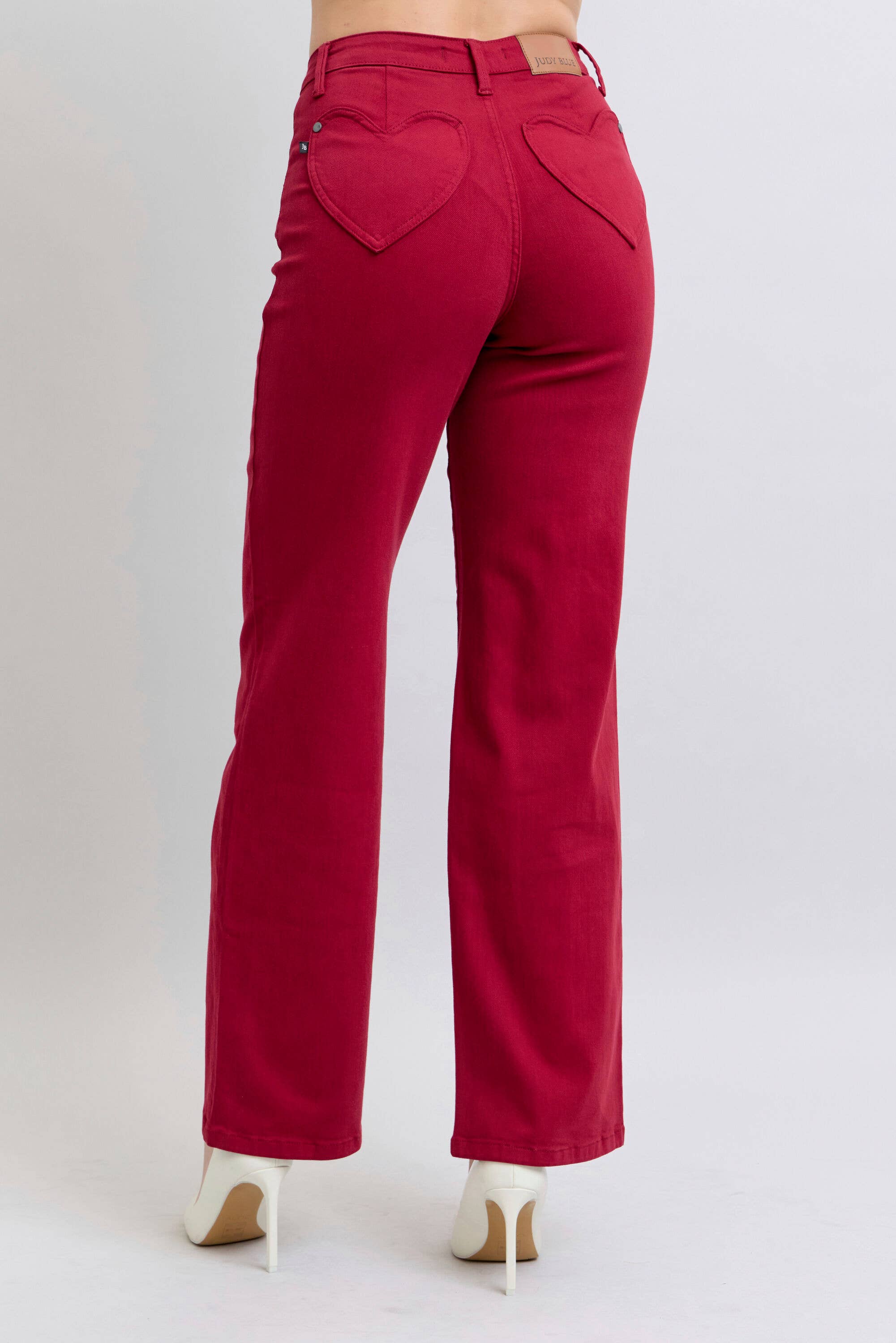 Heart Shaped Back Pockets High Waisted 90's Straight *FINAL SALE*