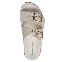 Quinn-5 by Pierre Dumas